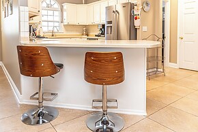 Private Home by the Beach , With hot tub and Pool Dog Friendly