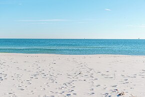 Private Home by the Beach , With hot tub and Pool Dog Friendly