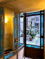 YOUnique Boutique Rooms