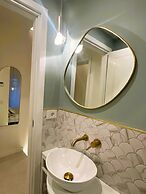 YOUnique Boutique Rooms