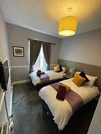 OYO The Castlegate Arms