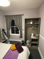 OYO The Castlegate Arms