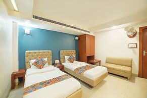 Fabhotel Pleasure Inn