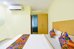 Fabhotel Living Tree