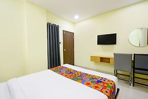 Fabhotel Living Tree