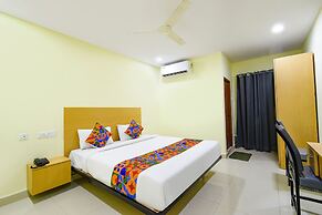 Fabhotel Living Tree