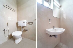 Fabhotel Mani’S Residency