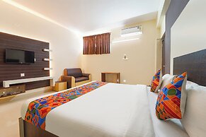 Fabhotel Mani’S Residency