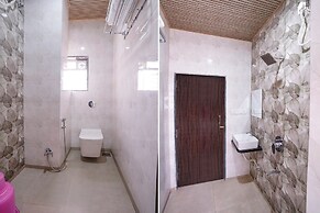 Fabhotel Sunshine Residency