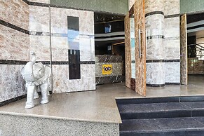 Fabhotel Chamiers Park