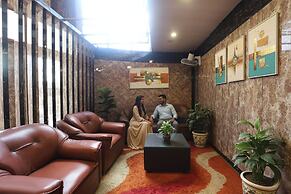 Fabhotel Chamiers Park