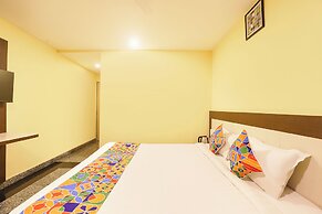 Fabhotel Chamiers Park