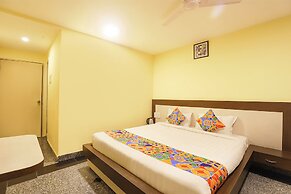 Fabhotel Chamiers Park