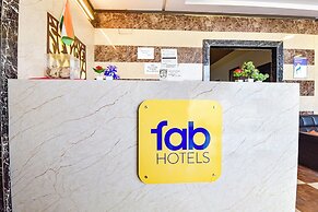 Fabhotel Dream Palace