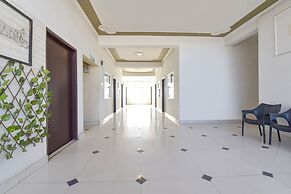 Fabhotel Dream Palace