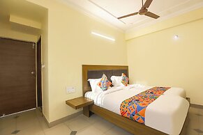 Fabhotel Gt Galaxy Park