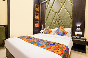 Fabhotel Skyline Suite