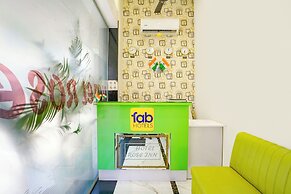 Fabexpress Rose Inn
