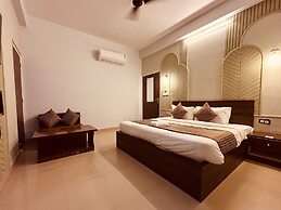 Fabhotel Majestic Heights