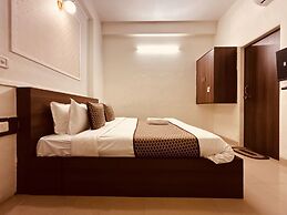 Fabhotel Majestic Heights