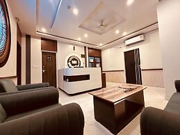Fabhotel Majestic Heights
