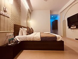 Fabhotel Majestic Heights