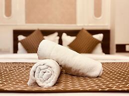 Fabhotel Majestic Heights