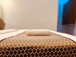 Fabhotel Majestic Heights