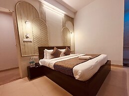 Fabhotel Majestic Heights