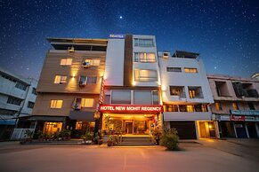Fabhotel New Mohit Regency