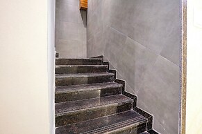 FabHotel Prime Palm Grove