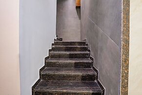 FabHotel Prime Palm Grove