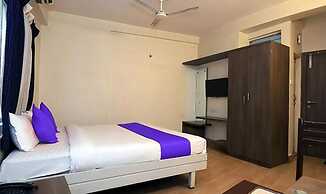 Fabhotel Devpriya