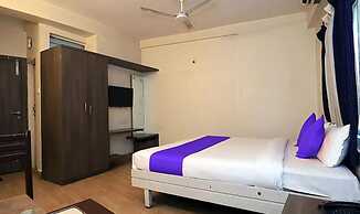 Fabhotel Devpriya