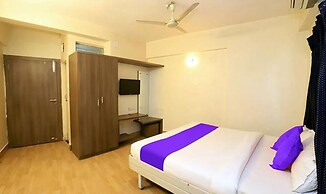 Fabhotel Devpriya