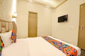 Fabhotel Vintage Inn