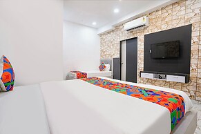 Fabhotel The Vibrant