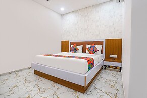 Fabhotel The Vibrant