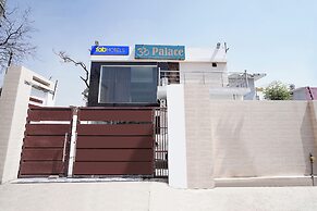 Fabhotel Om Palace