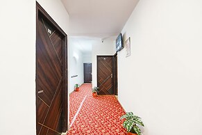 Fabhotel Silver Stone