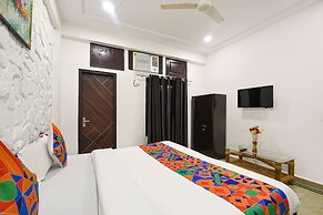 Fabhotel Silver Stone