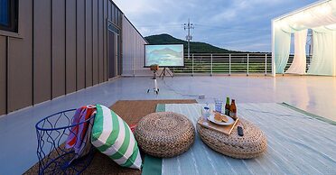 Le Pavilion Pool Villa