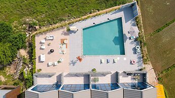 Le Pavilion Pool Villa