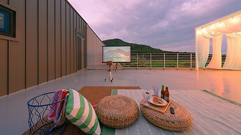 Le Pavilion Pool Villa