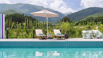 Le Pavilion Pool Villa