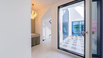 Le Pavilion Pool Villa