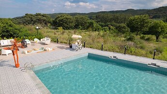 Le Pavilion Pool Villa