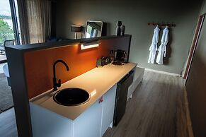 Wilderluxe Lake Keepit