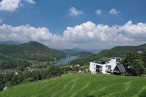 Yichun Old Yu Xinzhi Homestay