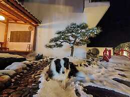 Yichun Old Yu Xinzhi Homestay